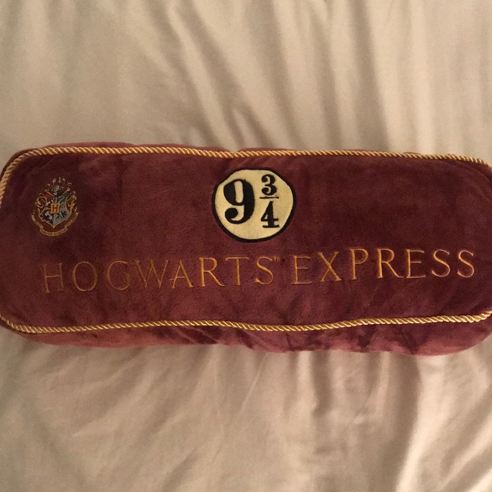 Hogwarts express pillow